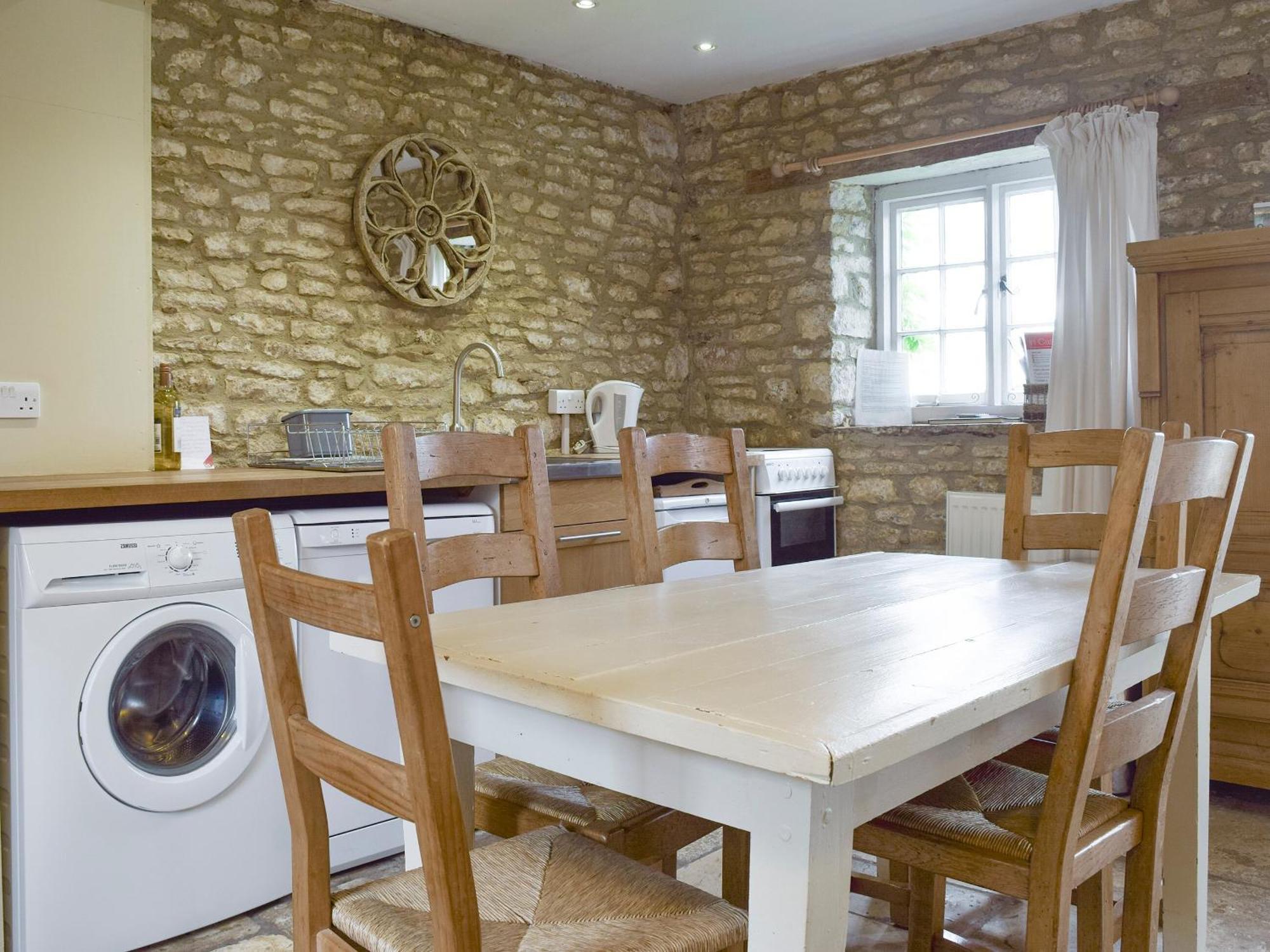 South View Cottage Chadlington ภายนอก รูปภาพ